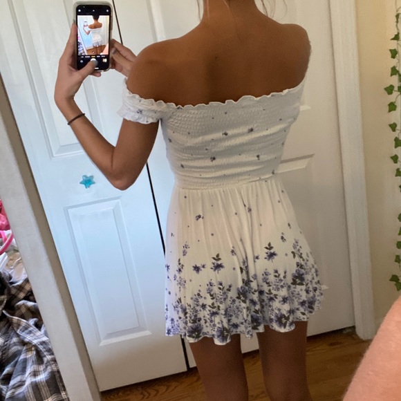 garage flower romper - Picture 3 of 3